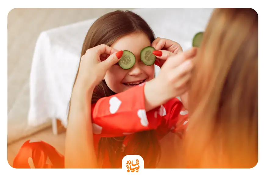 لمس میوهها و سبزیجات با چشم بسته